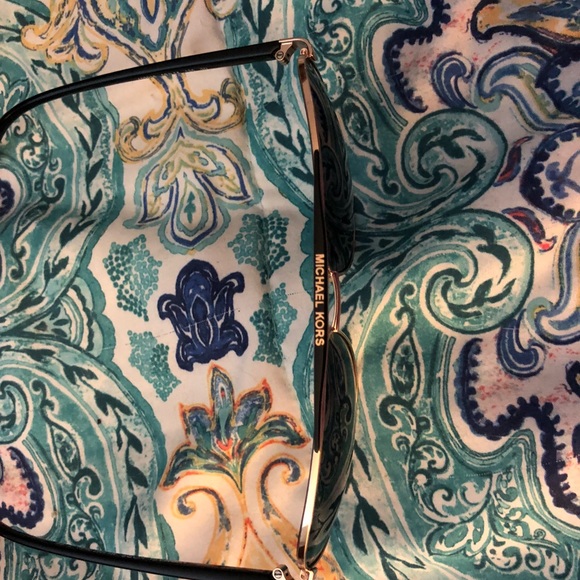 Michael Kors sunglasses - Picture 2 of 5